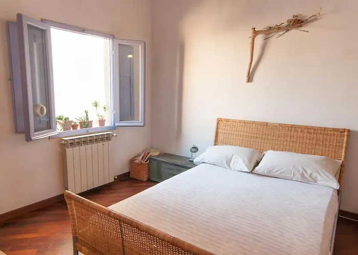 Romantic In San Frediano