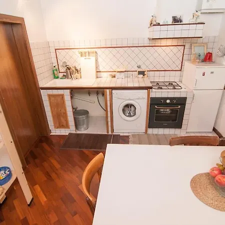 Romantic In San Frediano Флоренция